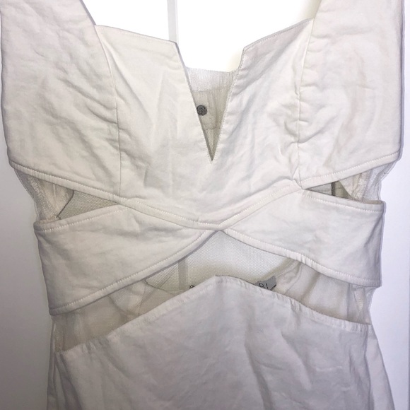 White cutout dress - Picture 2 of 3